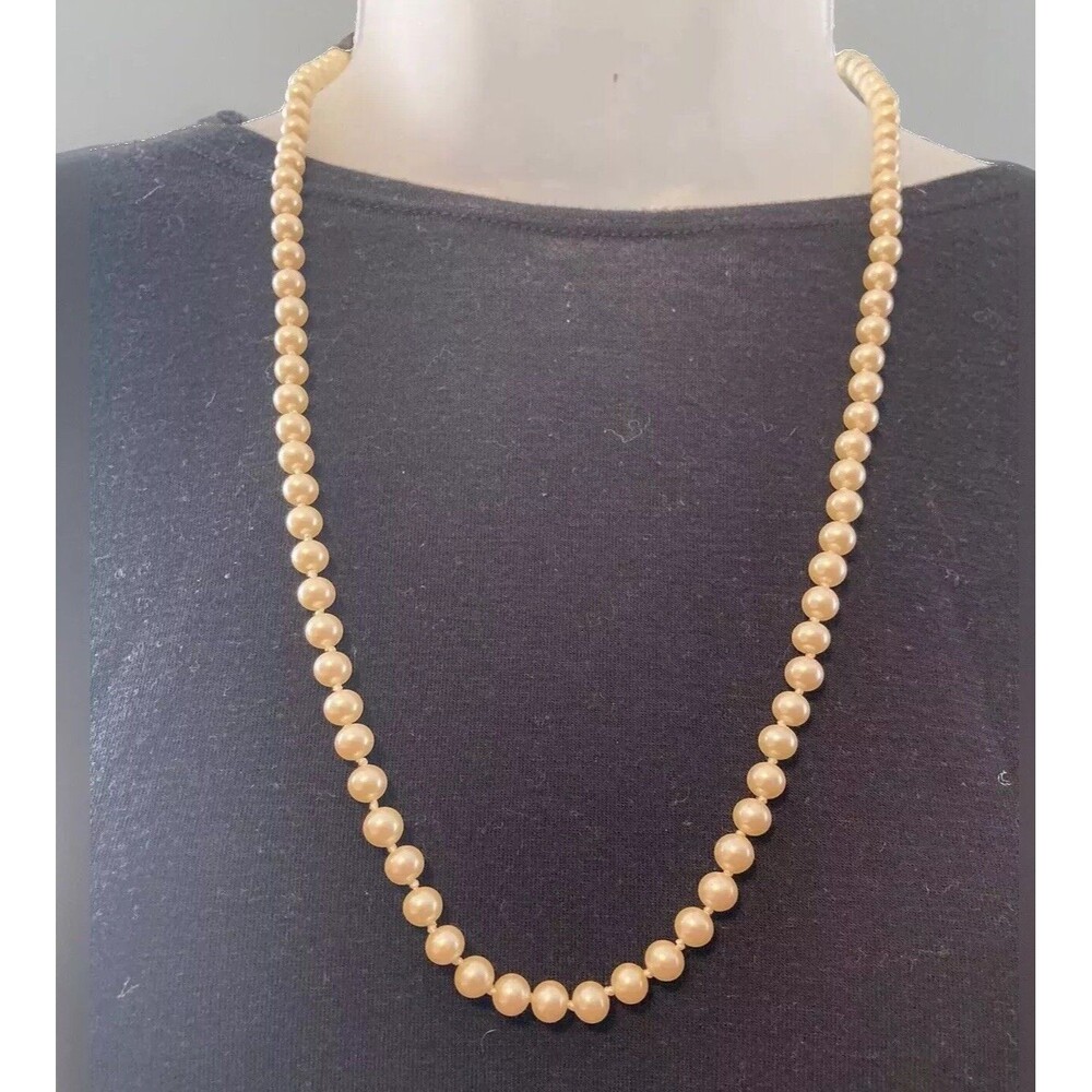 Faux Pearl Necklace With Beautiful Clasp 24” Length Grannycore Vintage
